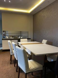 Luxurious fully equipped independent apartment - Al Mafraq - 5