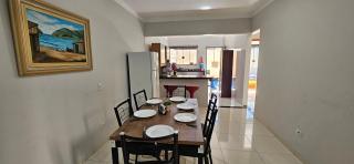 Casa confortável, com 3 quartos, bem localizada! - 2