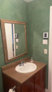 Spacious Condo with a Bright Interior - Montréal - 5