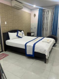 hotel Hương Thiên Phú - Dĩ An - 2