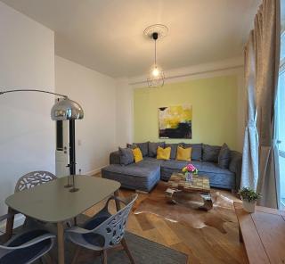 FHS ApartHotel - 2