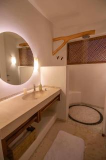 Luxurious and Tropical Beachfront Penth - La Majahua - 4