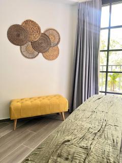 BIT by Simple stay - 2