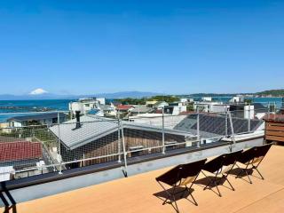 葉山 森戸海岸すぐの富士山と海が一望できる新築ヴィラ bbq サウナ - Hayama - 6