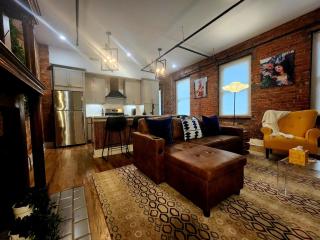 Historic Charm Modern Comfort - Cincinnati - 0