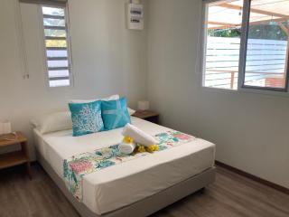 Fare Hitimoana - - 8