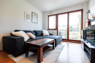 ADM Comfort Apartment - FREE Parking Garage - Bratislava - 2