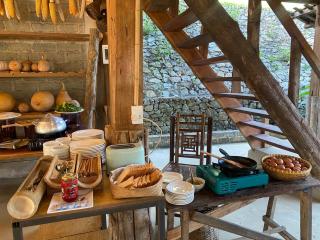 HUA TẠT HMONG Retreat - 6