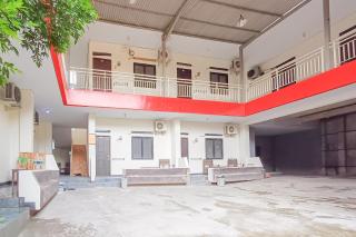 RedDoorz Syariah near Universitas Muhammadiyah Cirebon - Cirebon - 6