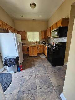 5430 Happy Home - Chicago - 4