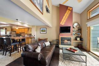 Walk to Lift Across from Holiday Valley AC - Ellicottville - 5