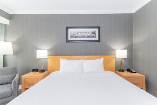 Sandman Signature Vancouver Airport Hotel & Resort - Richmond - 2