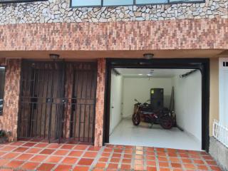 Glam House Hotel - 6