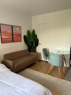 Cozy Studio in Prime location - Walk to Everything - Montréal - 5