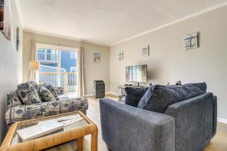Walk to Ocean North Topsail Beach Gem with Balcony! - 7