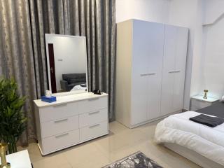 Brand new - Stylish Studio Near to Yas & Airport - Abu Dhabi - 3