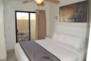 103 Fully Furnished 1BR Suite-Prime Location - Scottsdale - 6