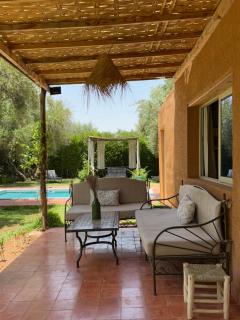 Villa Atlas Chill - Villa With Private Pool & 2BR AC 10min to Medina - Marrakesh - 6