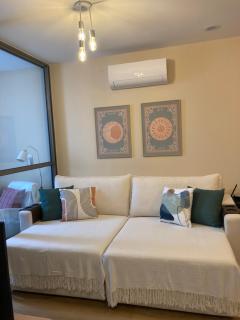 Studio moderno e aconchegante, com piscina e a poucos passos do mar - 2