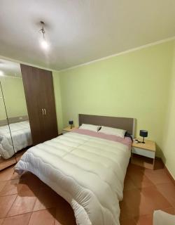 Casa Vacanze Sole - Monte Petrosu - 0