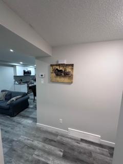 Elegant Cozy Private Apartment - Calgary - 6