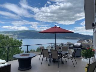 Beautiful Cottage at La Casa Lakeside Resort - Kelowna - 0