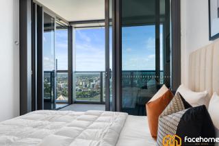 Elevated Luxury at QWR City & River Views - Brisbane - 8