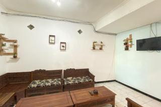 Hotel Bintang Mitra RedDoorz - Malang - 3