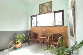 Hotel Bintang Mitra RedDoorz - Malang - 5