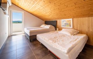 Stunning Apartment In Turanj With Wifi - 5