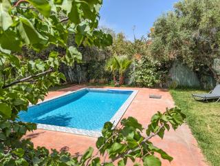 Villa Atlas Chill - Villa With Private Pool & 2BR AC 10min to Medina - Marrakesh - 9