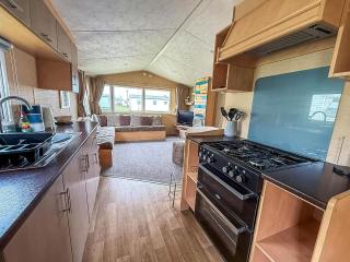 Lovely 8 Berth Caravan At California Cliffs Holiday Park In Norfolk Ref 50053C - Great Yarmouth - 4