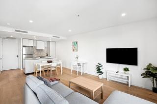 Patio Mt view 1BR apt in CBD near ANU and museum with free parking and WiFi - Canberra - 2