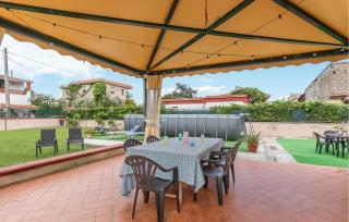 Stunning Home In Castel Volturno - Castel Volturno - 9