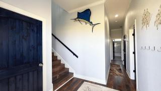 Blue Whale Beachfront Retreat - Surfside Beach - 7