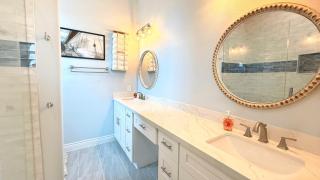 Blue Whale Beachfront Retreat - Surfside Beach - 6