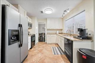 Brand New Stay! Pool • Hot Tub • Game Room Retreat - North Richland Hills - 5