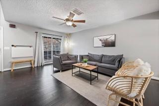 Brand New Stay! Pool • Hot Tub • Game Room Retreat - North Richland Hills - 4