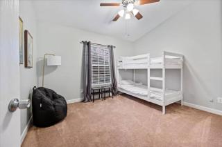 Brand New Stay! Pool • Hot Tub • Game Room Retreat - North Richland Hills - 2