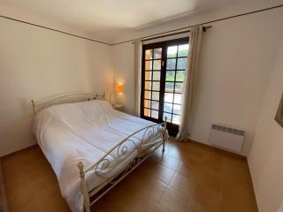 Villa in Vidauban with Pool and BBQ, cleaning included - Vidauban - 8