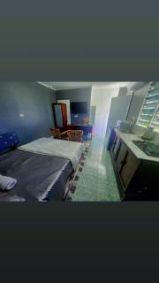 Studio Flat-Self-contained Room - - 3