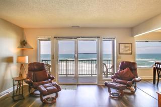 Comfortable Lincoln City Condo with Patio and Views! - Lincoln City - 5