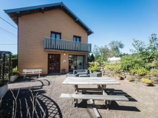 Holiday home with private terrace, cleaning included - Girmont-Val-dʼAjol - 5