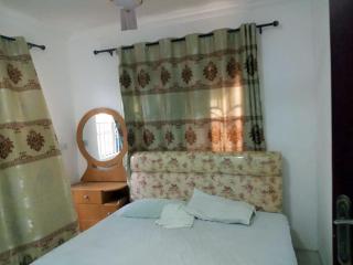 3 Bedroom Ensuite Located in Comm 11 - Tema - 0