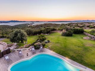 Lush Tuscan Villa near Versilia Beach - - 7