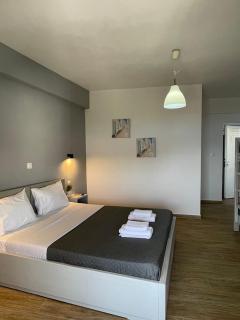 Frida Guesthouse - Himare - 0