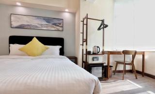 The Imperial Hotel - Hong Kong - 9