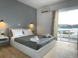 Frida Guesthouse - Himare - 9