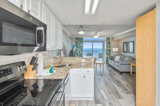 One Bedroom Condo on the 8th Floor in Paradise - Myrtle Beach - 2
