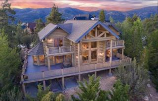 Hot Tub Game Room Large Deck w Incredible View Penticton Lodge by AvantStay - Big Bear Lake - 0